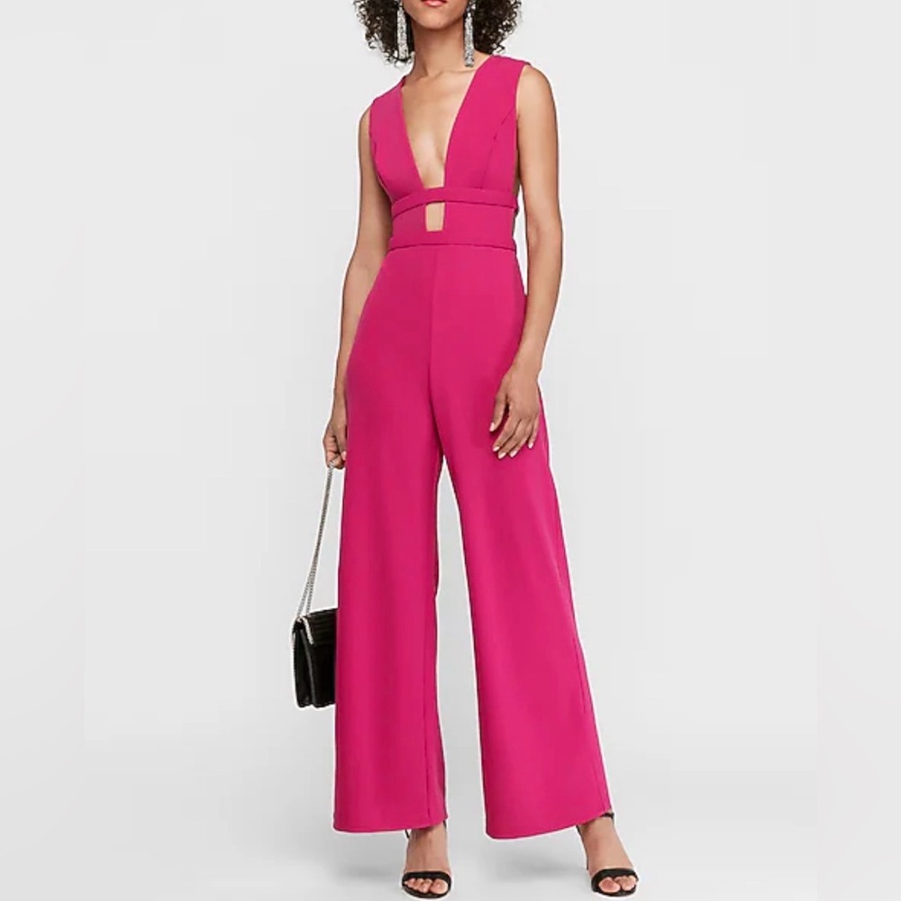 Women’s Deep V-Neck Wide-Leg Jumpsuit in Fuchsia